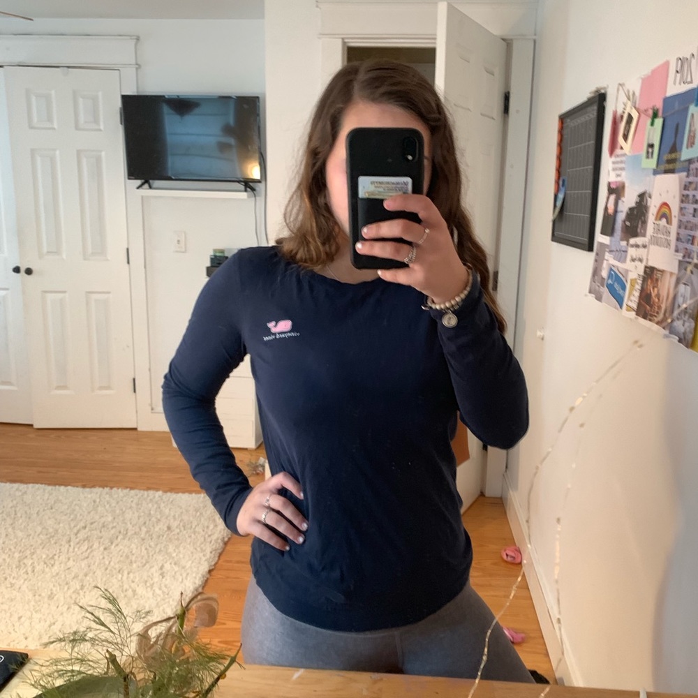 vineyard vines shirt!